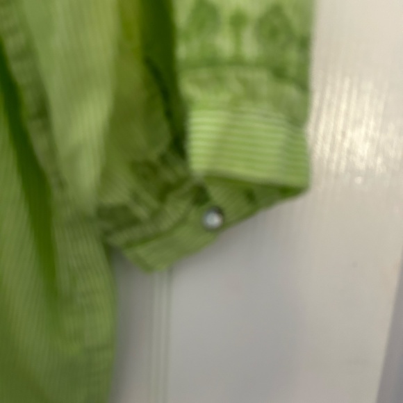 Life Style Size 1X light, flowing, green shirt, 3/4 sleeve - Picture 6 of 6